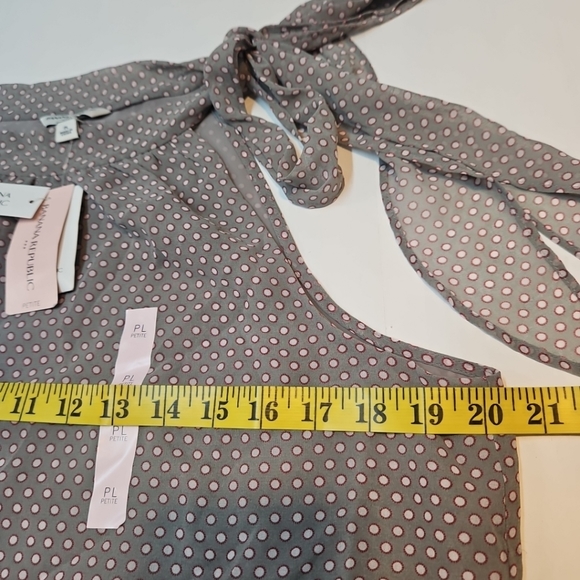 Banana Republic Polka Dot Halter Top Size Large Petite NWT - Picture 9 of 9